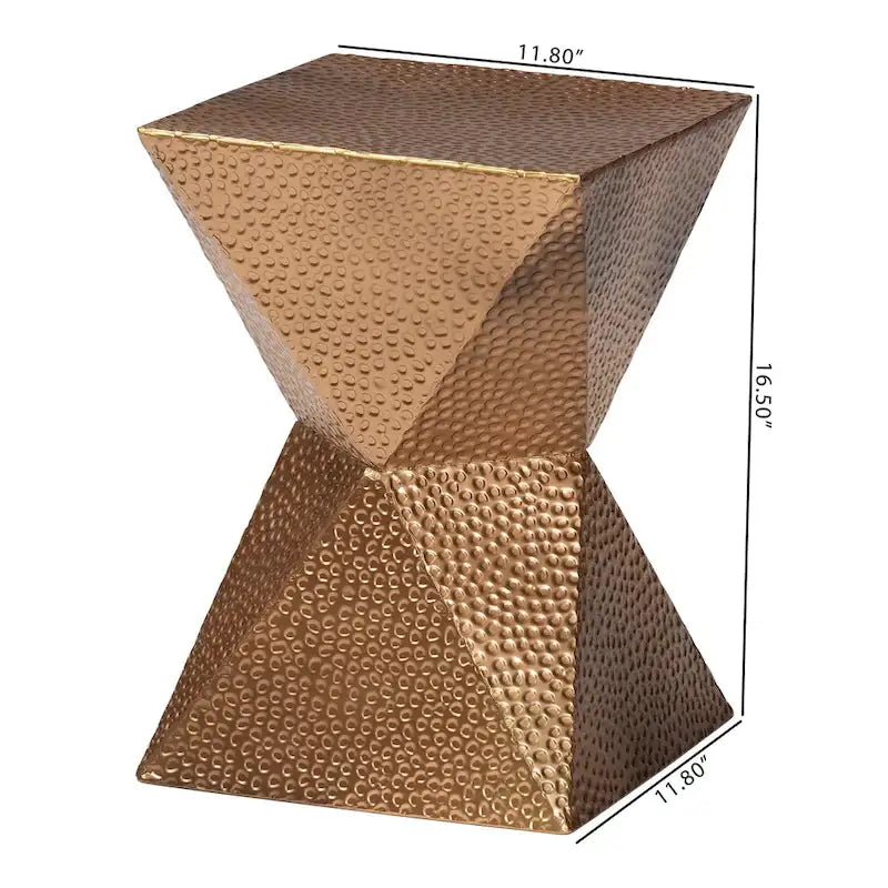 Table d'appoint Pacey en métal texturé - Table d'appoint géométrique dorée avec silhouette en forme de sablier pour une utilisation intérieure ou semi-extérieure