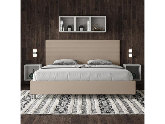 Lit en cuir, 200 x 200 cm