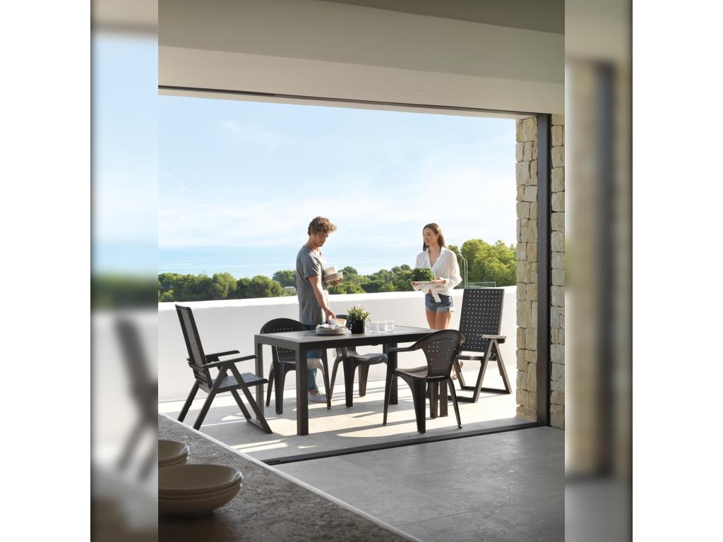 Table, 73 x 85 x 140 cm, grise