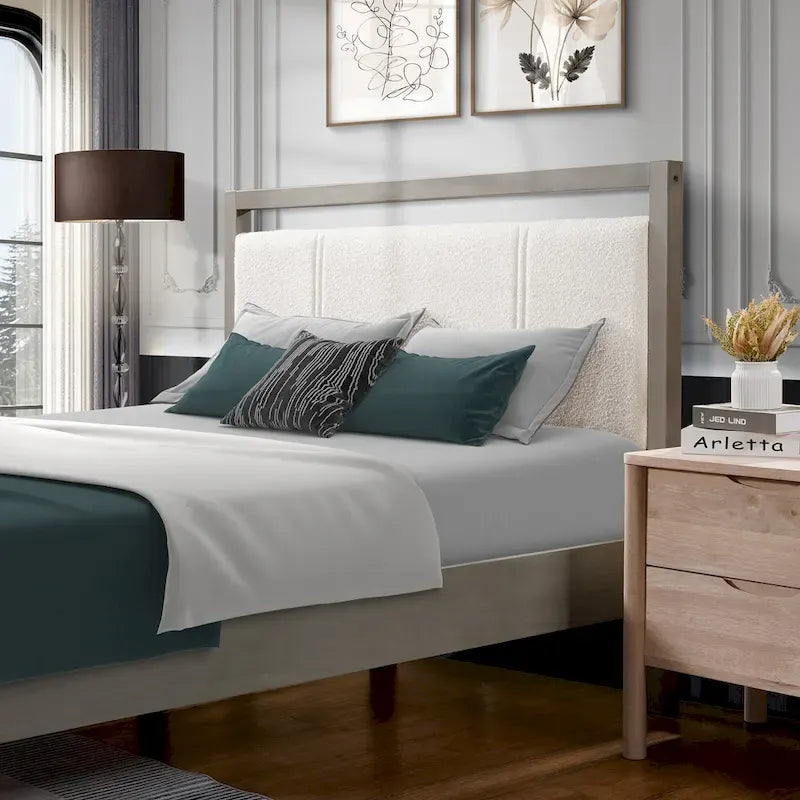 Lit plateforme King Christopher Knight Home avec tête de lit en tissu bouclé ivoire
