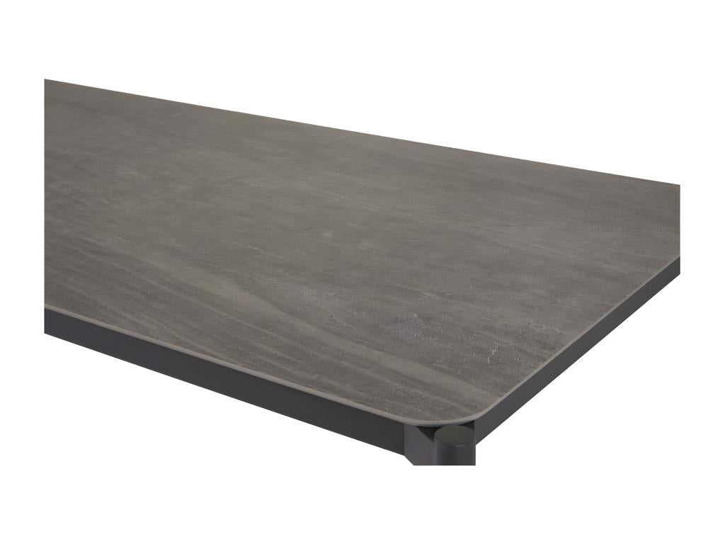 Table, 104 x 204 cm, noire