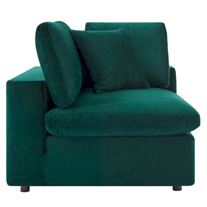 Fauteuil d'angle Commix en velours performant, rembourré de duvet et ultra-confortable