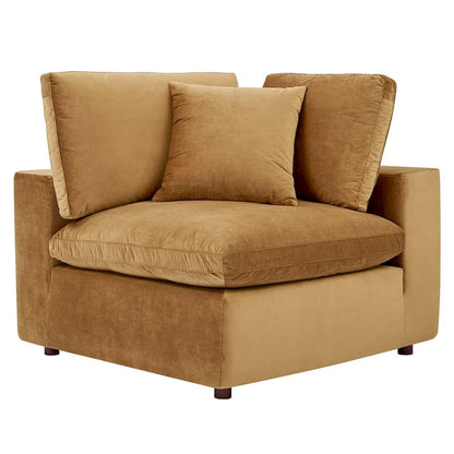 Fauteuil d'angle Commix en velours performant, rembourré de duvet et ultra-confortable