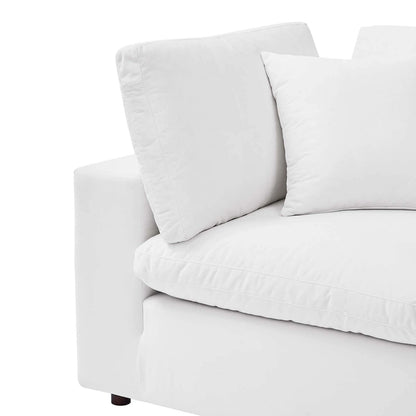 Fauteuil d'angle Commix en velours performant, rembourré de duvet et ultra-confortable