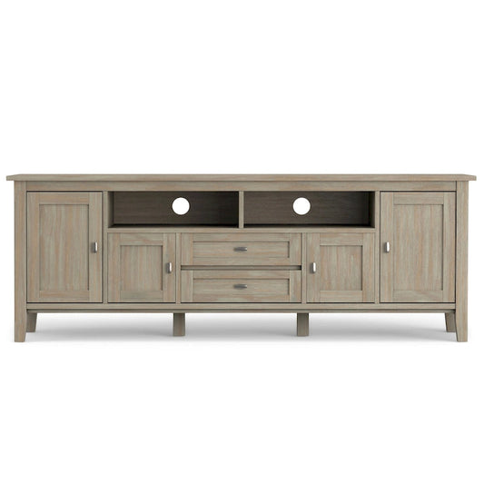 Meuble TV WYNDENHALL Norfolk en bois massif, 183 cm de large, pour téléviseurs jusqu'à 203 cm (80 pouces) - Dimensions : 183 cm (L) x 44,5 cm (P) x 66 cm (H)