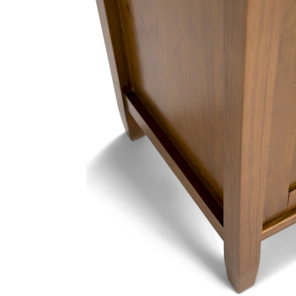 Meuble TV WYNDENHALL Norfolk en bois massif, 183 cm de large, pour téléviseurs jusqu'à 203 cm (80 pouces) - Dimensions : 183 cm (L) x 44,5 cm (P) x 66 cm (H)
