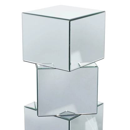 Table d'appoint sur pied en verre miroir argenté - Roche River Decor - 30,5 cm (L) x 38 cm (l) x 76 cm (H)