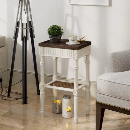 Table d'appoint COZAYH style campagne française patinée, plateau couleur expresso et étagère en osier tressé, décor bohème, rustique et champêtre
