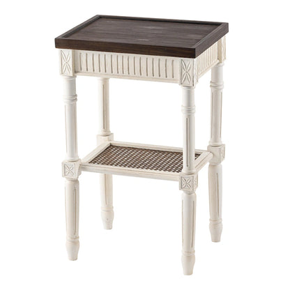 Table d'appoint COZAYH style campagne française patinée, plateau couleur expresso et étagère en osier tressé, décor bohème, rustique et champêtre