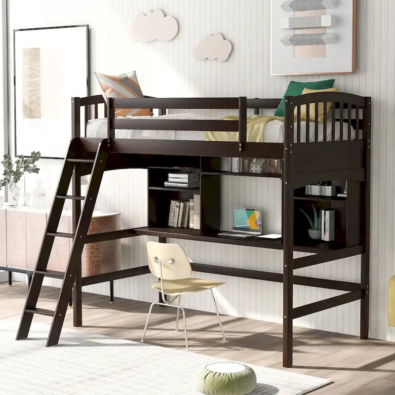 Lit mezzanine Nestfair pour une personne avec étagères de rangement, bureau et échelle