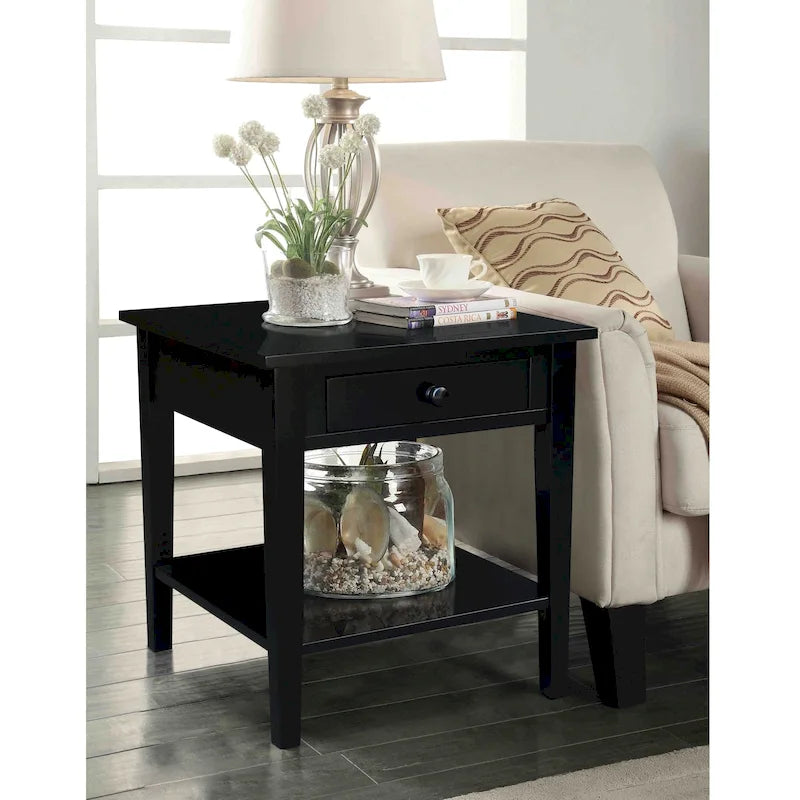Table d'appoint carrée Spencer en bois d'hévéa massif - 61 cm L x 61 cm P x 64 cm H