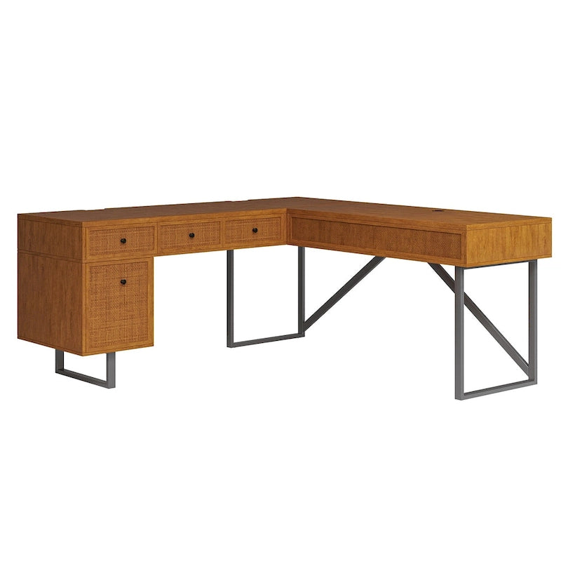 Bureau de direction industriel Alfons en forme de L avec plateau relevable en rotin, tiroirs et prises intégrées, par HULALA HOME