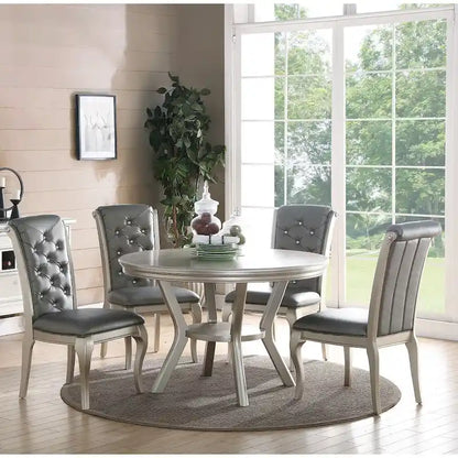 Table de salle à manger en argent antique