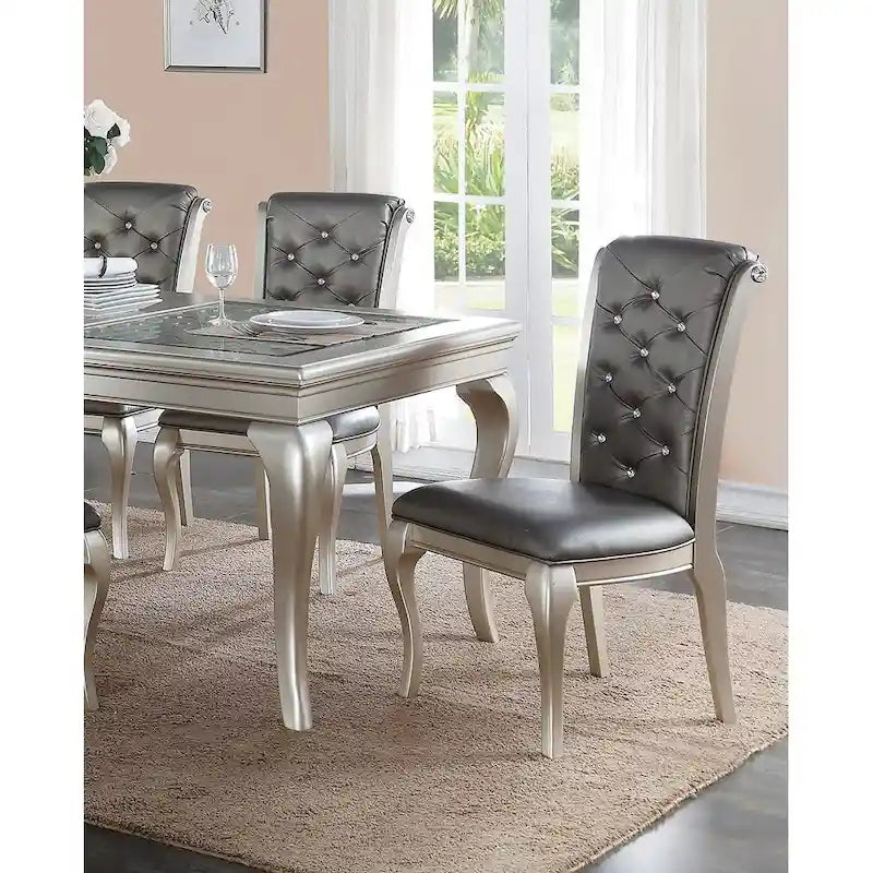 Table de salle à manger en argent antique