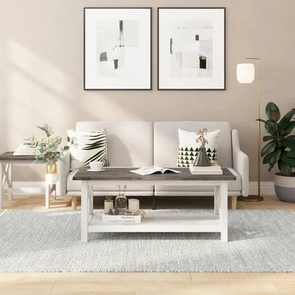 Table basse classique de style campagnard en bois massif