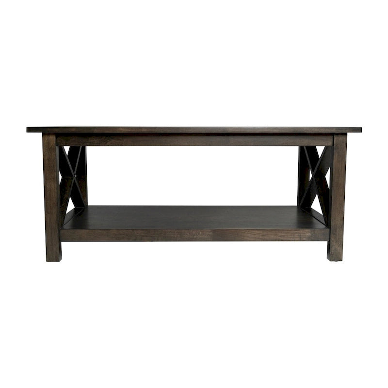 Table basse classique de style campagnard en bois massif