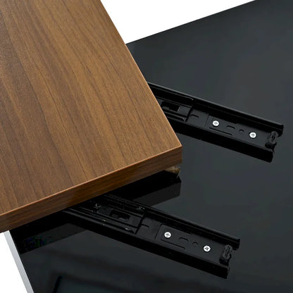 Table basse carrée en bois avec finition brillante