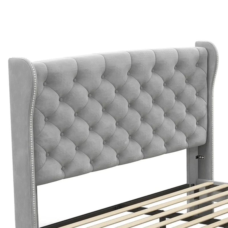 Cadre de lit plateforme Moasis King en velours capitonné avec tête et pied de lit